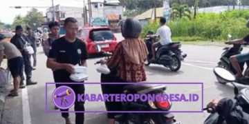 100 Paket Kebaikan di Hari Jumat: Haji Suci Menyentuh Nurani dari Simpang Jalan