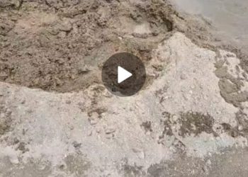 Diduga Tidak Sesuai RAB, Masyarakat Kritik Pekerjaan Lantai Jemuran