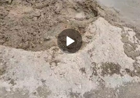 Diduga Tidak Sesuai RAB, Masyarakat Kritik Pekerjaan Lantai Jemuran