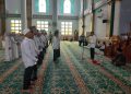 Bupati Saipul Mbuinga Pengukuhkan Pengurus Takmirul Masjid Agung Baiturahim Pohuwato
