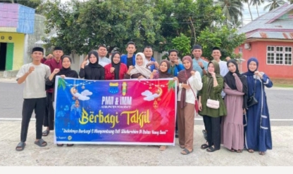 Di Patilanggio YR Team Bersama Cipayung Plus Pohuwato Berbagi Takjil